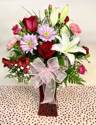 C & J Florist Vase Of Love